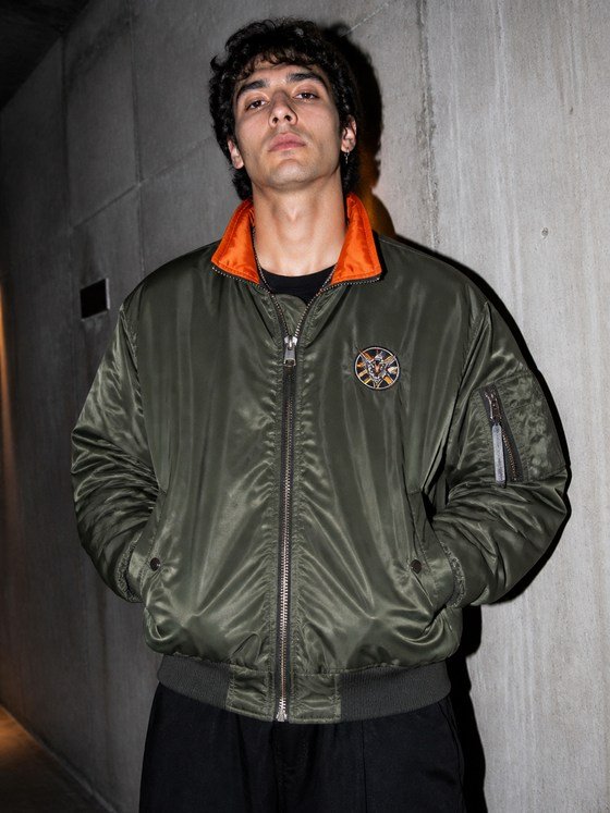 Custom jacket manufactured by DUOCAIYEARS